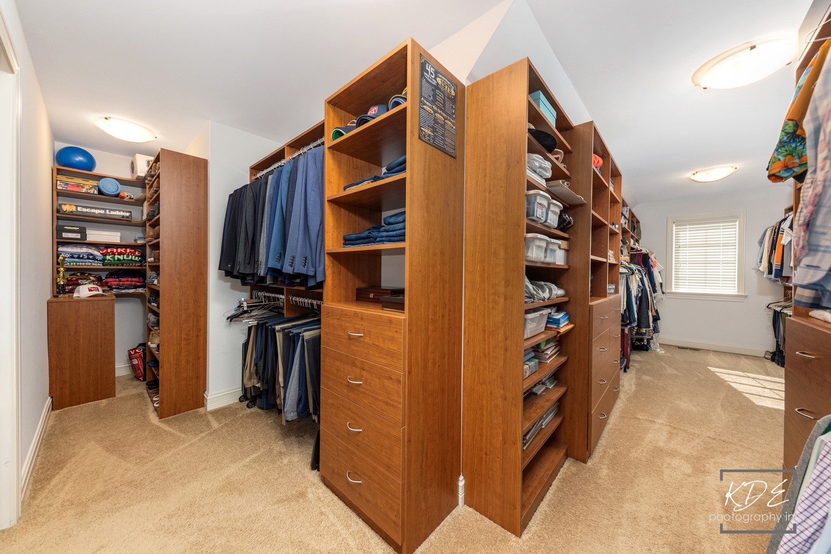 4447 Sassafras Lane, Naperville, IL 60564