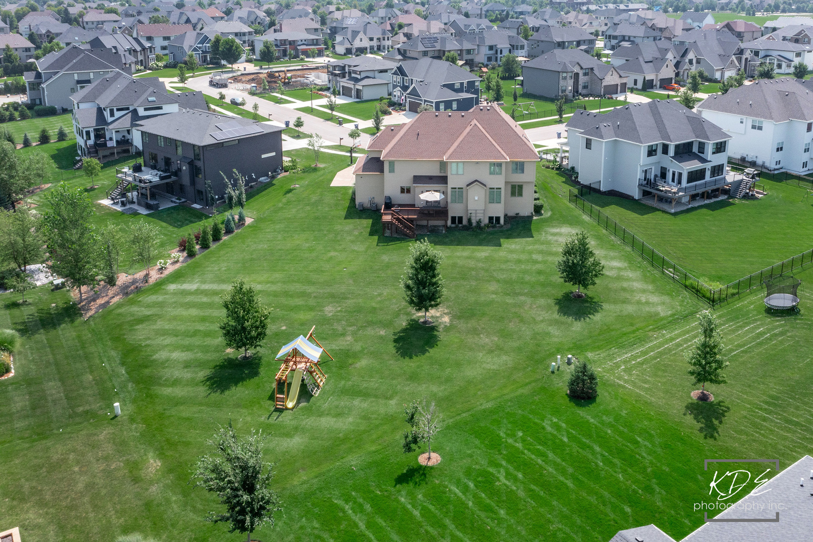 4447 Sassafras Lane, Naperville, IL 60564