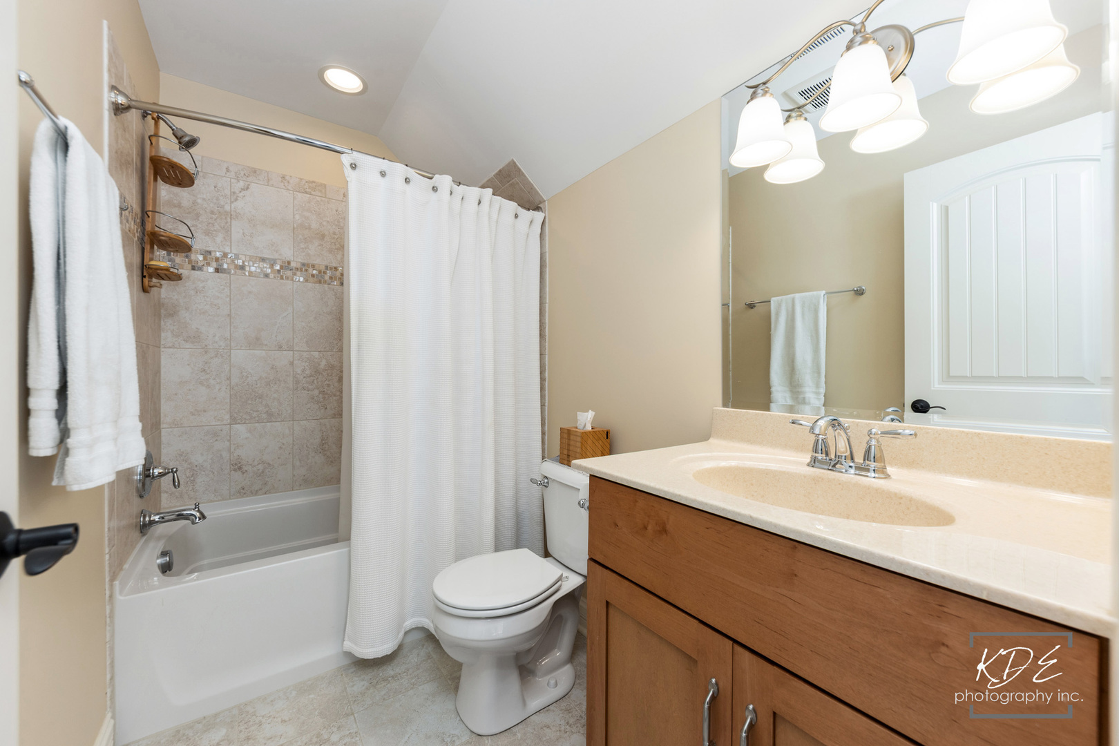 4447 Sassafras Lane, Naperville, IL 60564