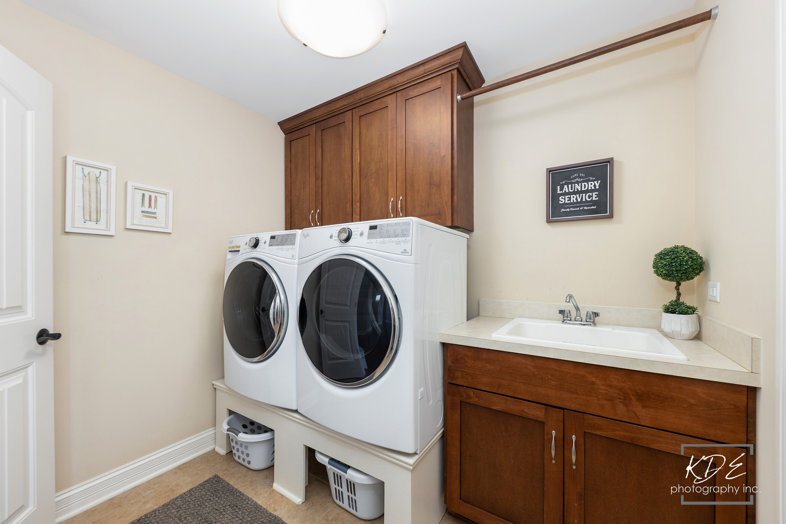 4447 Sassafras Lane, Naperville, IL 60564