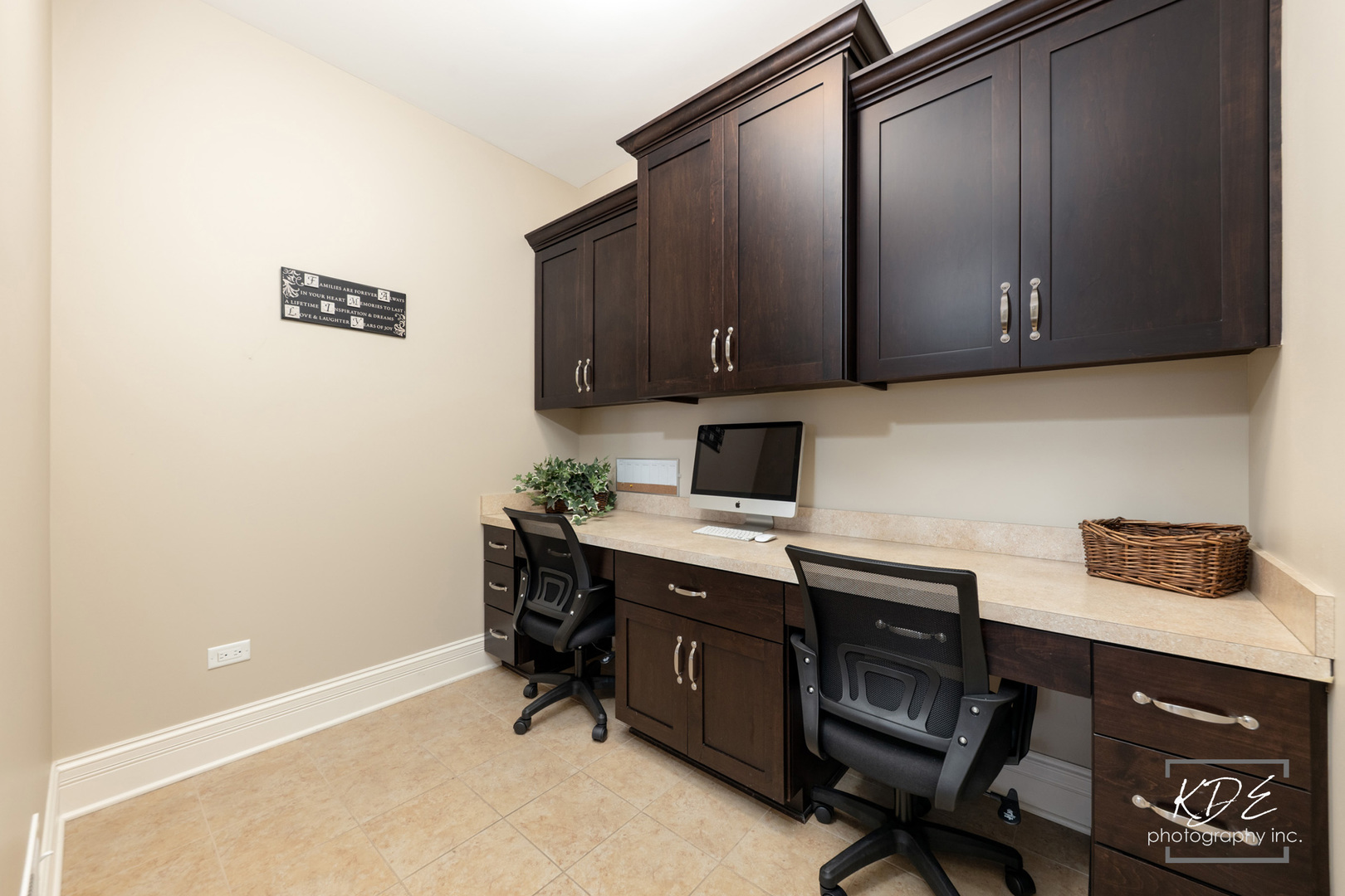 4447 Sassafras Lane, Naperville, IL 60564