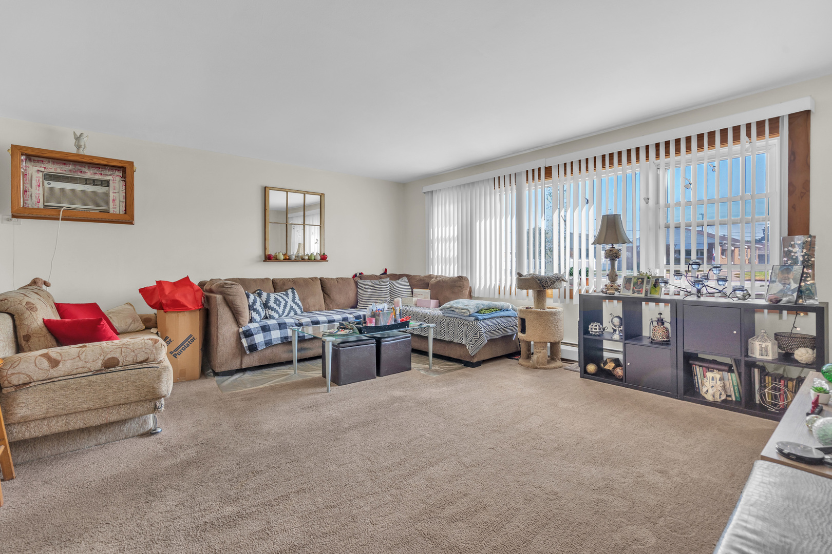 4348 Ruby Street, Schiller Park, IL 60176