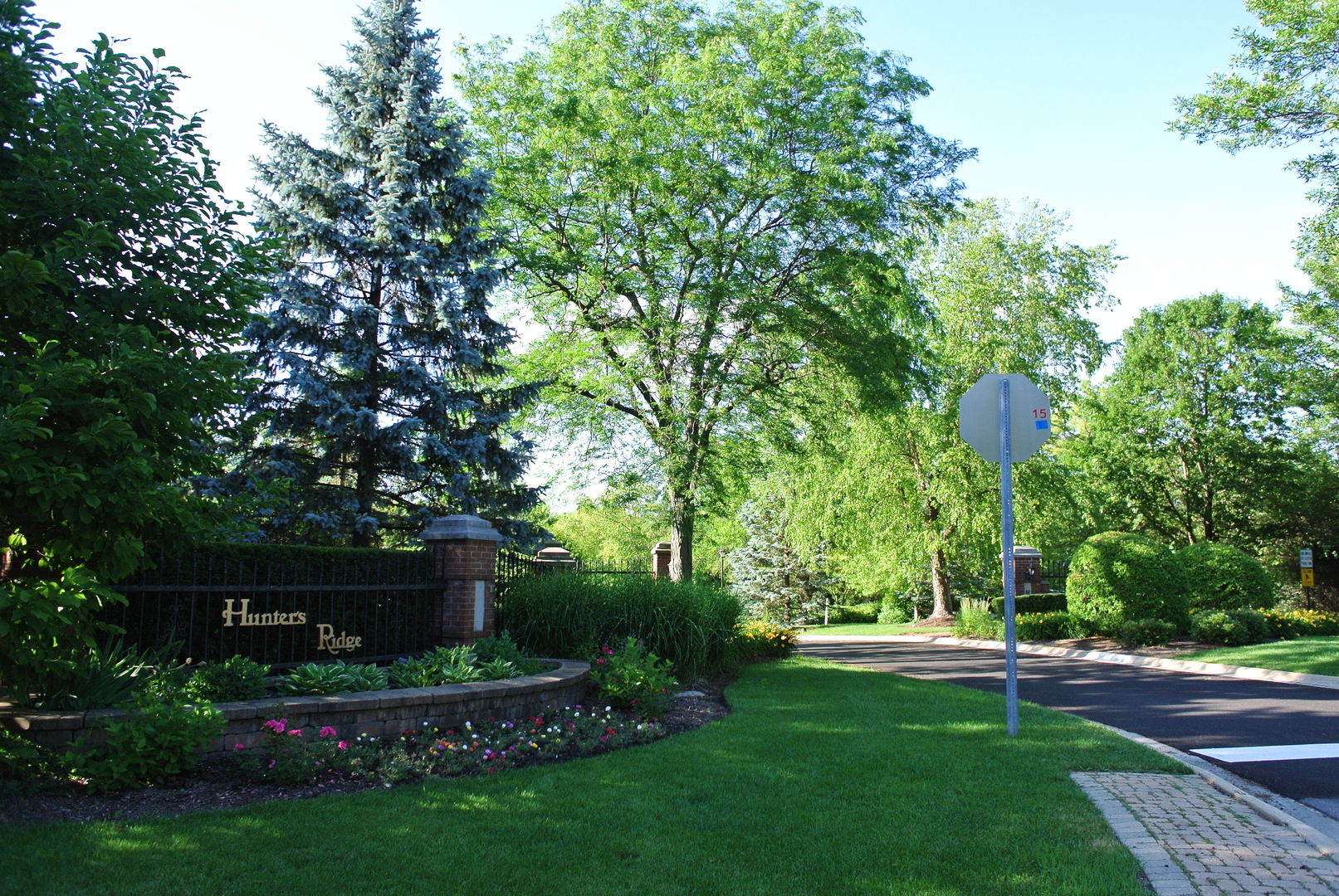 40 S Polo Drive, South Barrington, IL 60010