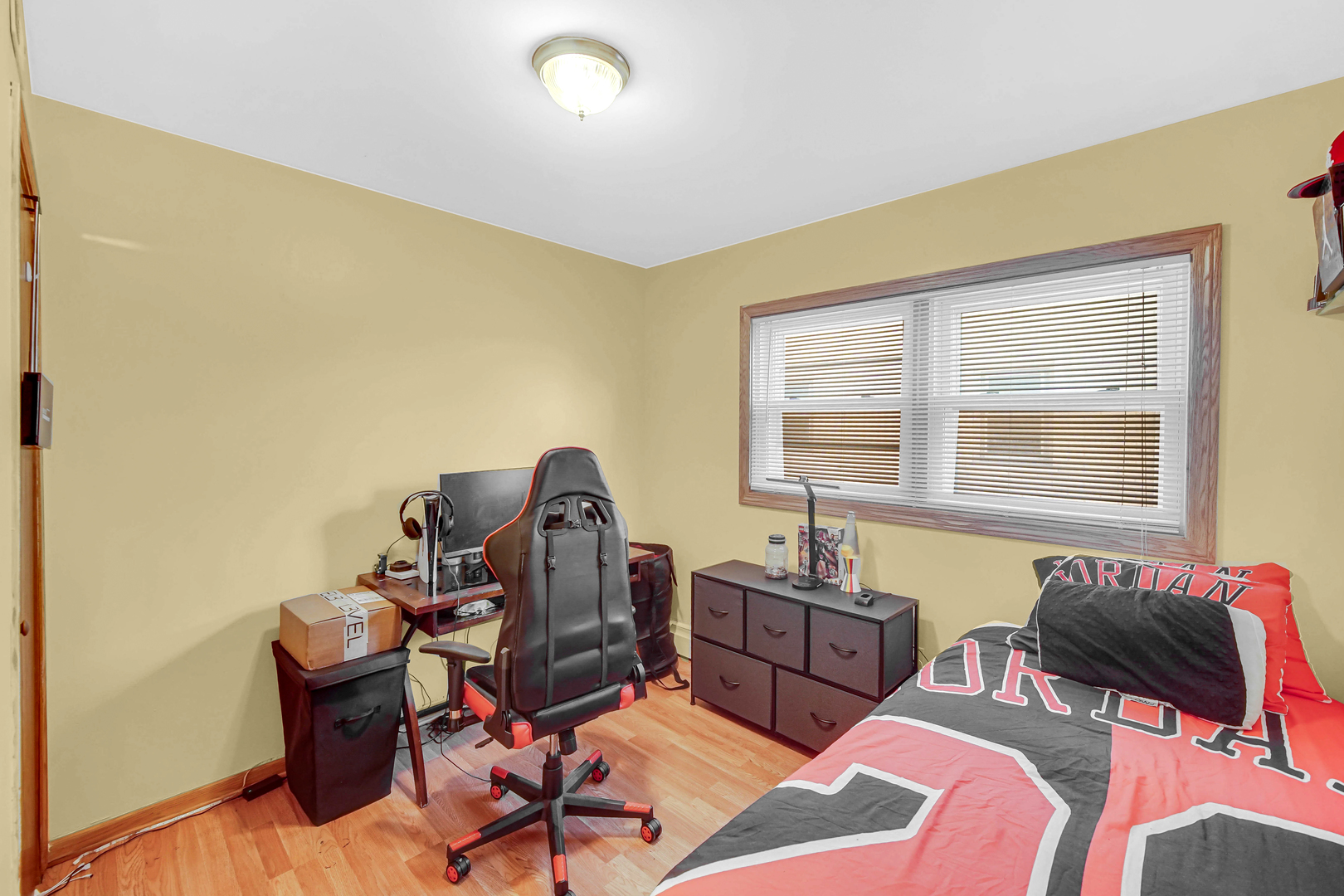5309 W 63rd Street, Chicago, IL 60638