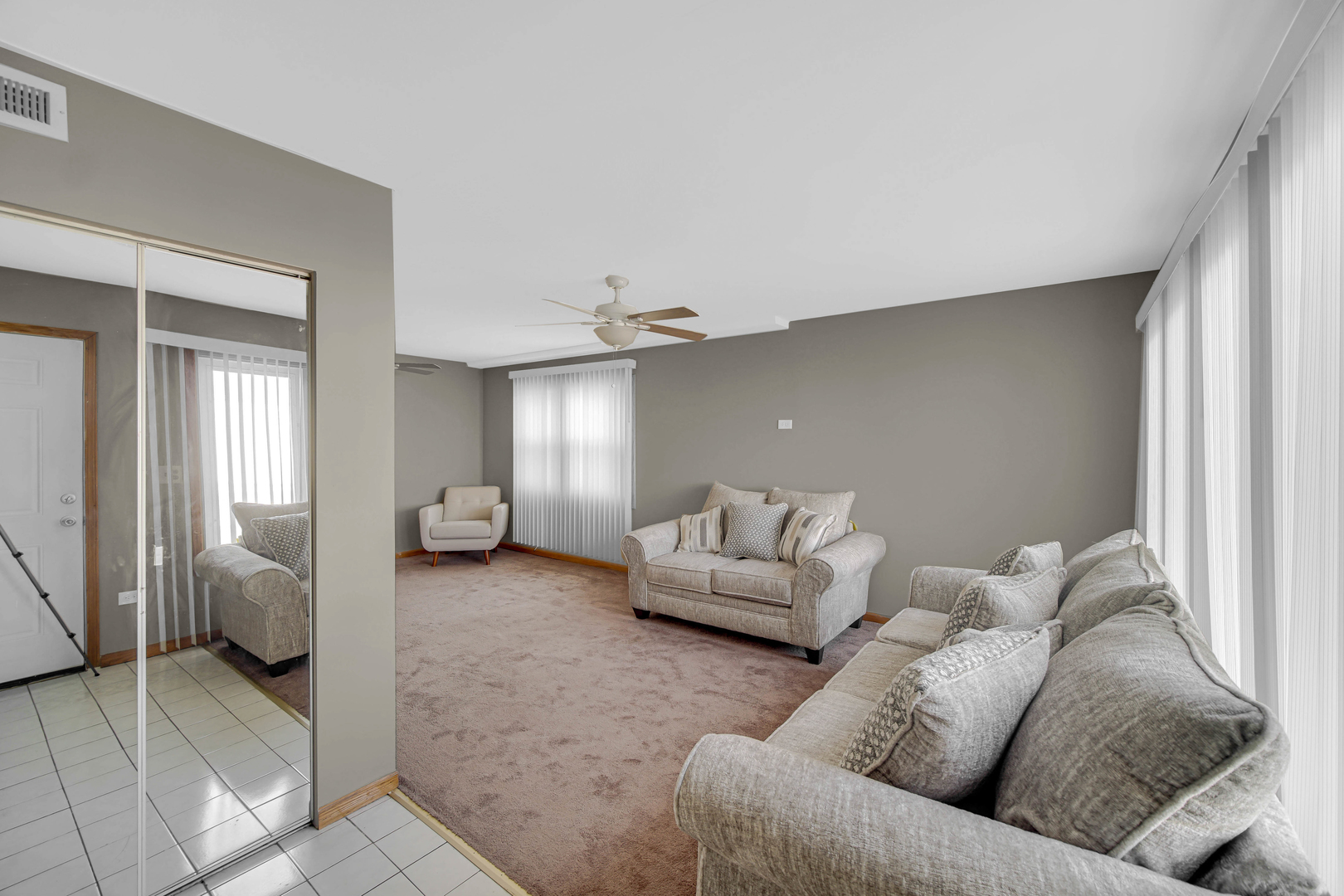 5309 W 63rd Street, Chicago, IL 60638
