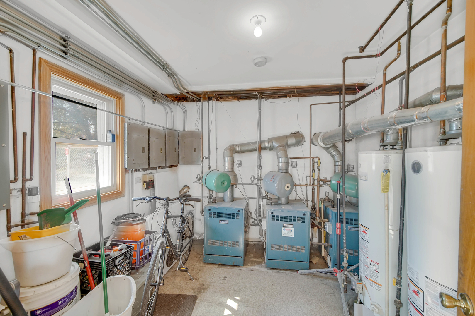 5309 W 63rd Street, Chicago, IL 60638