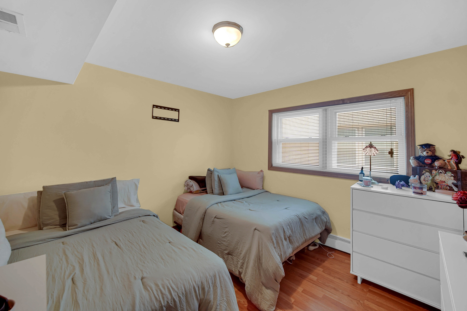 5309 W 63rd Street, Chicago, IL 60638