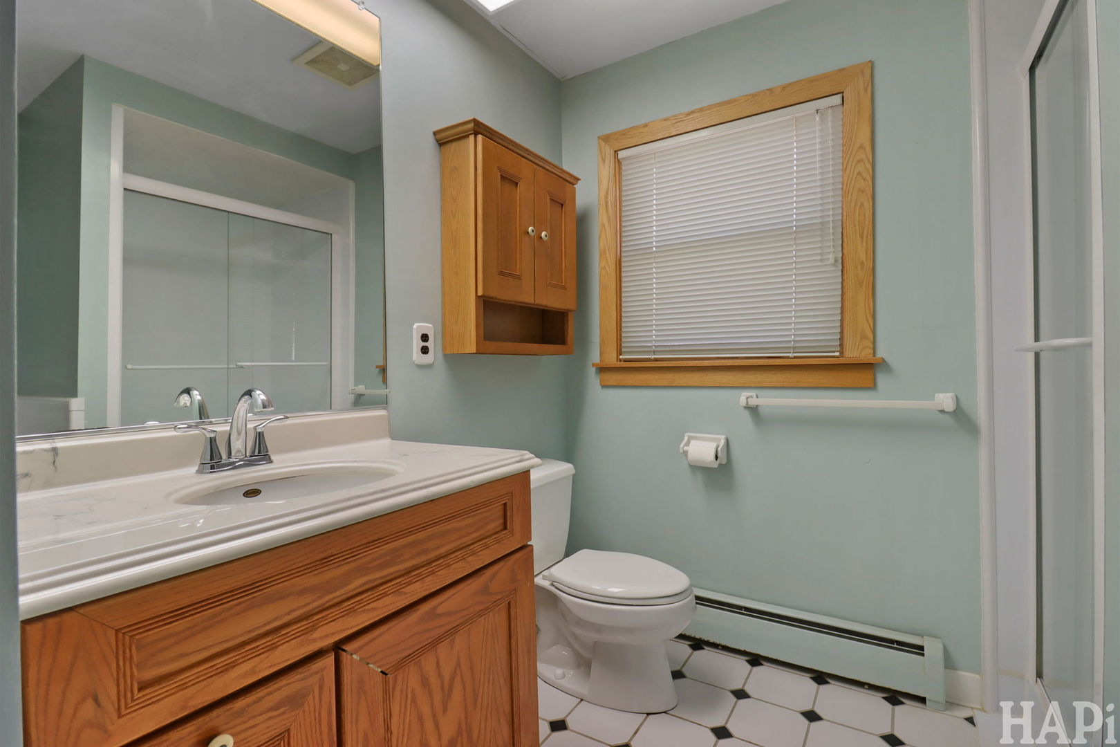 205 Lake Shore Drive, Lindenhurst, IL 60046