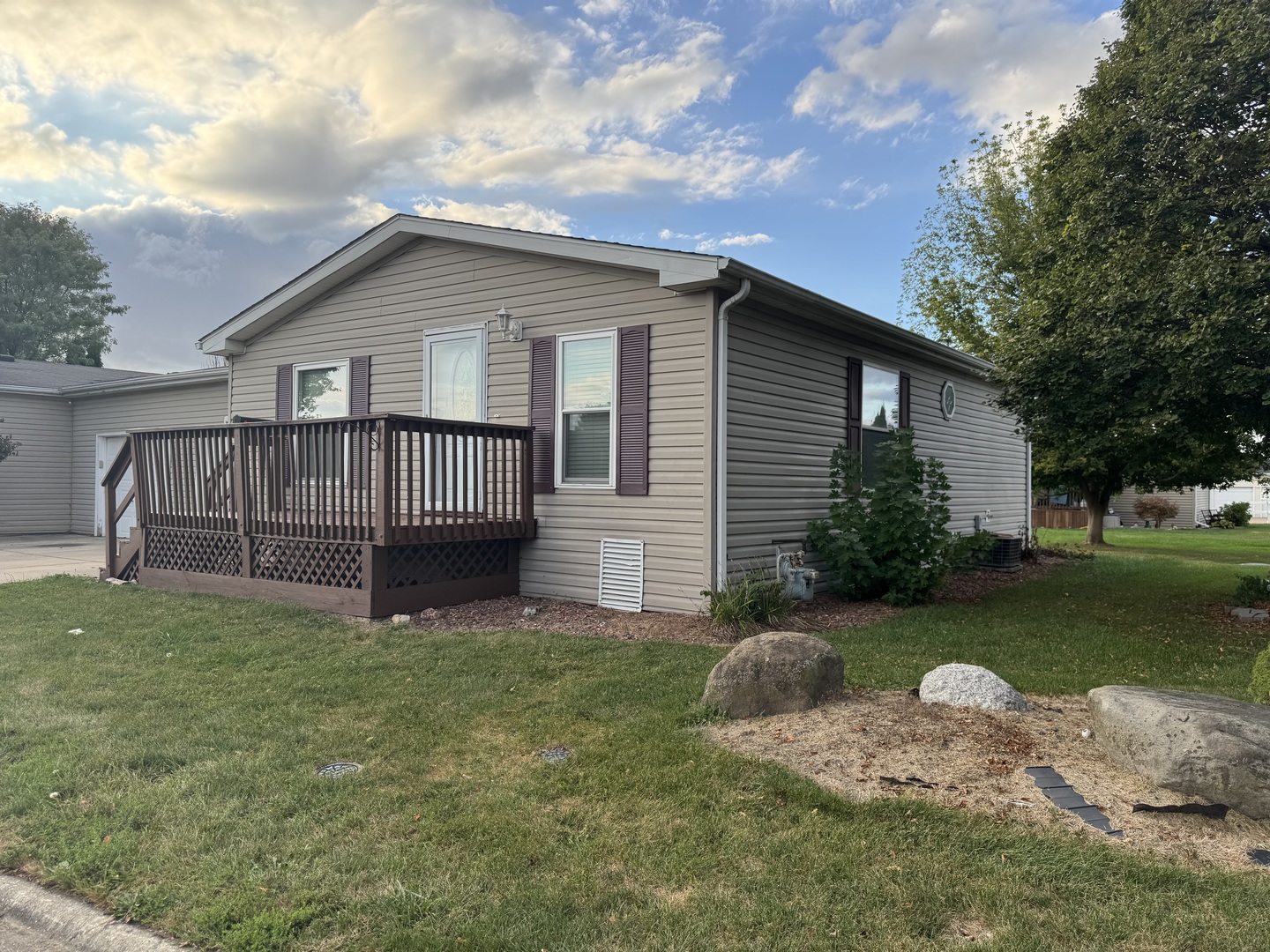 756B MALLARD Circle, Sandwich, IL 60548