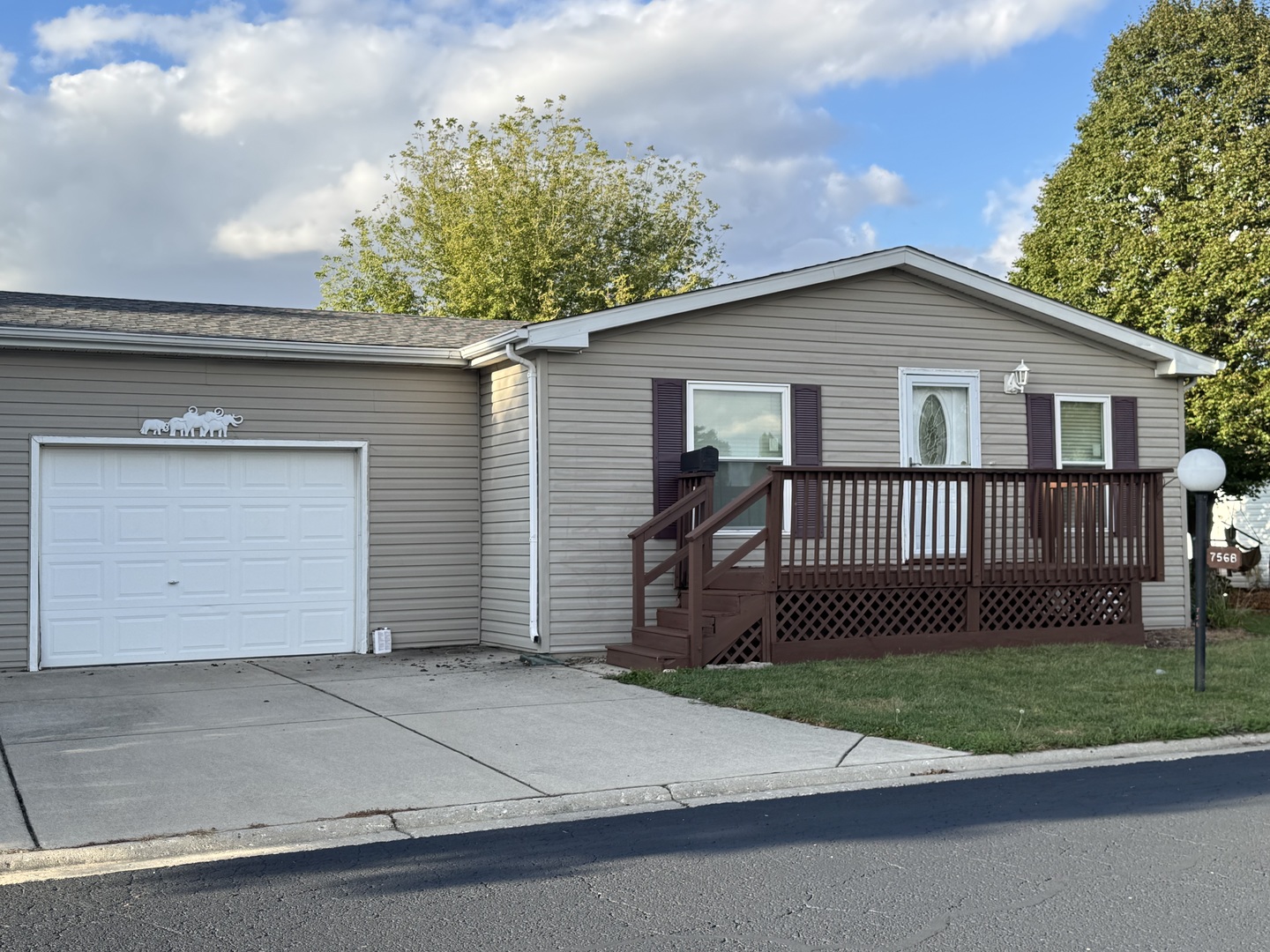 756B MALLARD Circle, Sandwich, IL 60548