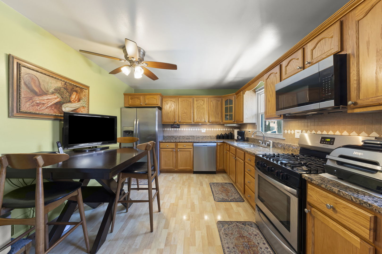 5628 W Hawthorne Avenue, Berkeley, IL 60163