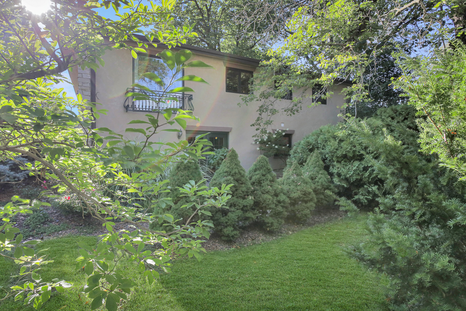 236 Monument Avenue, Barrington, IL 60010