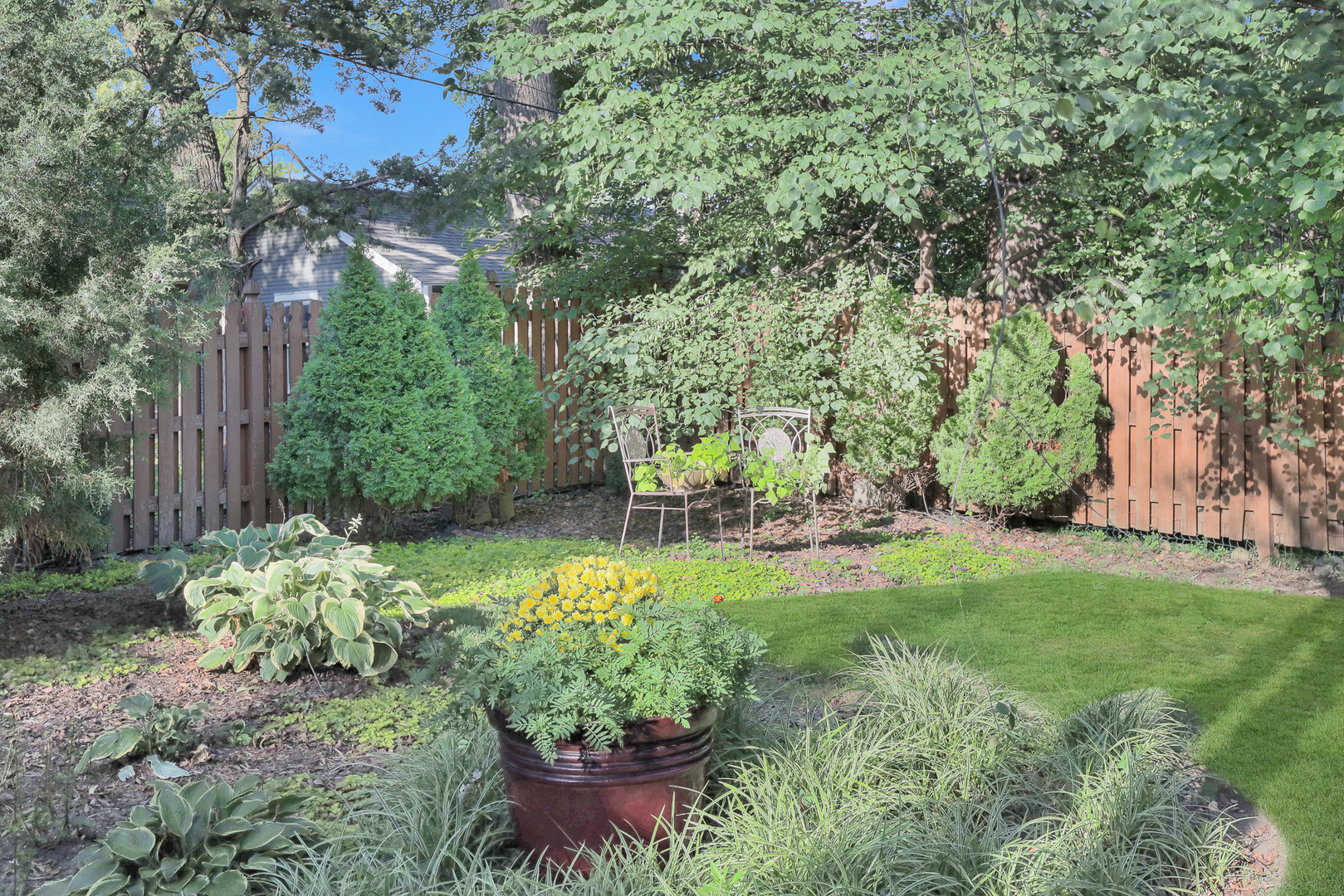 236 Monument Avenue, Barrington, IL 60010