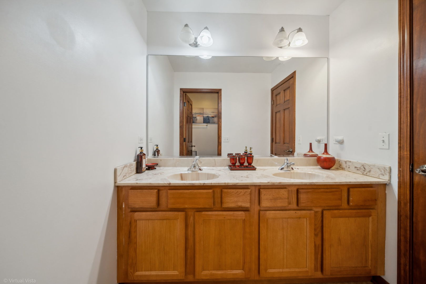 26200 W Chatham Drive, Plainfield, IL 60585