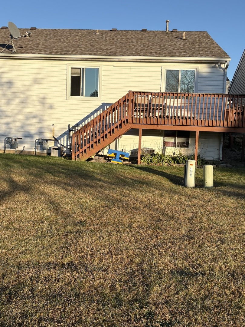 561 Sandy Court, Harvard, IL 60033
