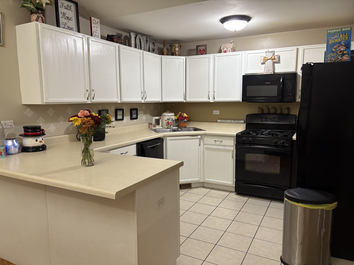 561 Sandy Court, Harvard, IL 60033