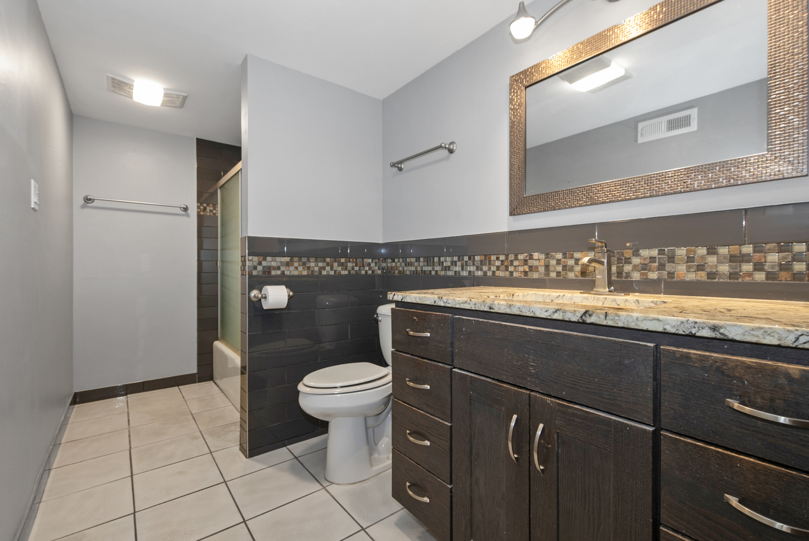 14515 Central Court #G3, Oak Forest, IL 60452