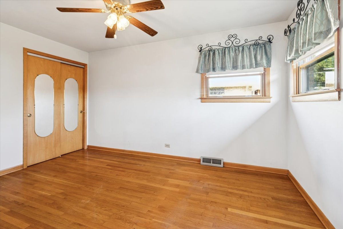 3709 Emerson Street, Schiller Park, IL 60176