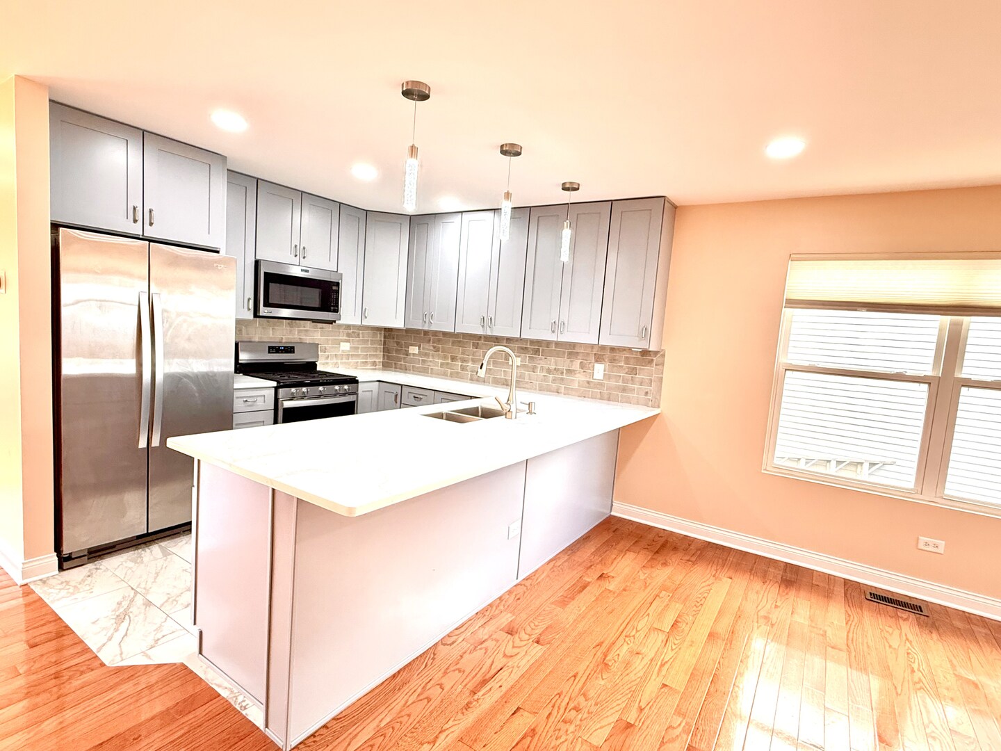 138 Mountain Laurel Court, Romeoville, IL 60446