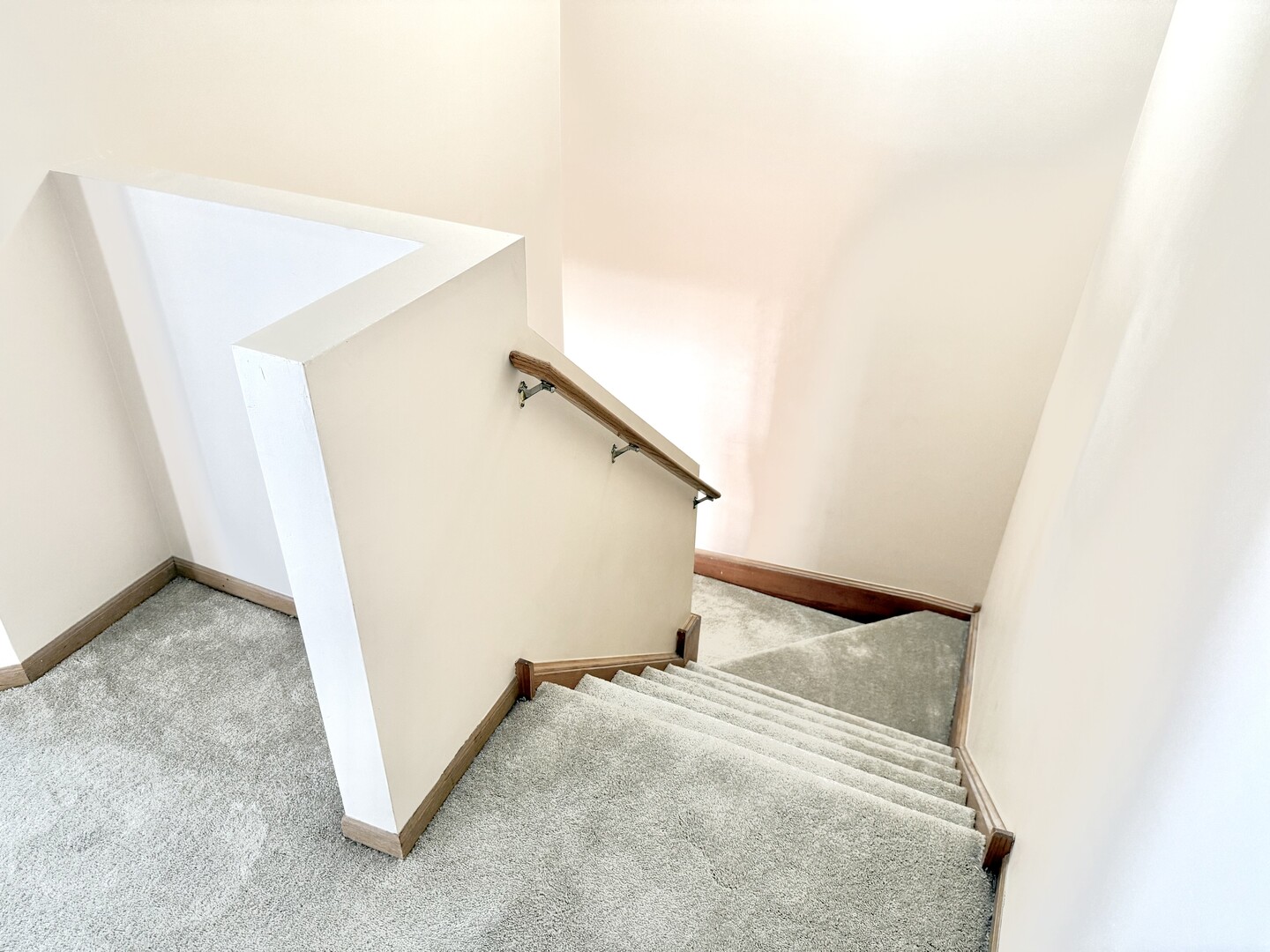 138 Mountain Laurel Court, Romeoville, IL 60446