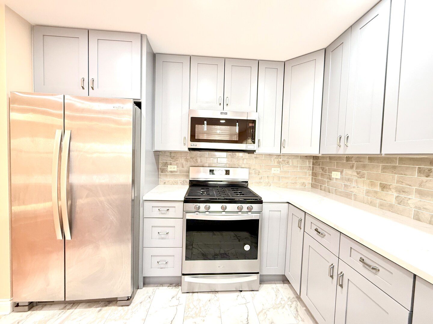 138 Mountain Laurel Court, Romeoville, IL 60446