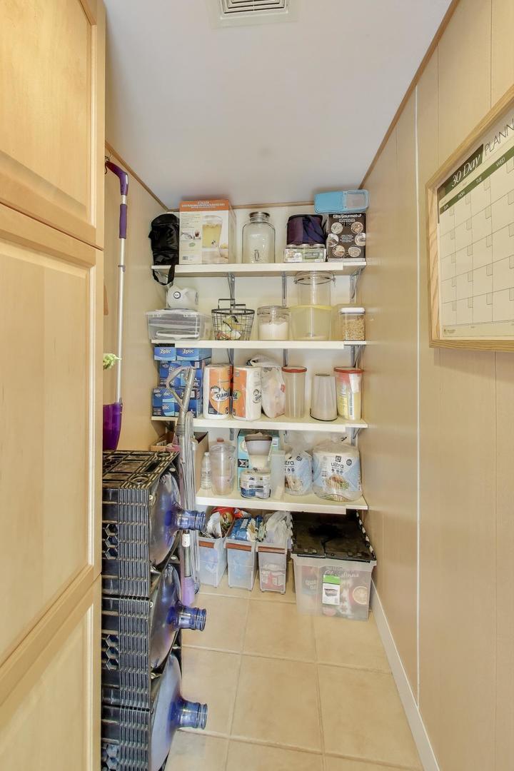 27809 S Will Center Road, Monee, IL 60449