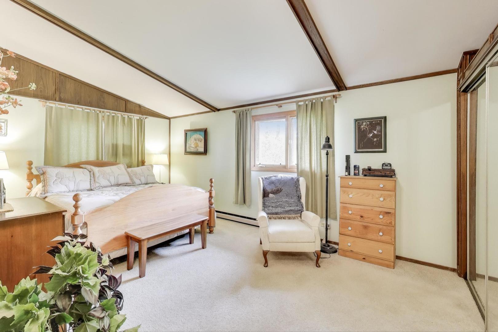 27809 S Will Center Road, Monee, IL 60449