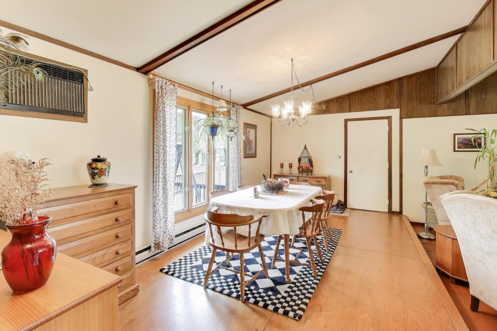 27809 S Will Center Road, Monee, IL 60449