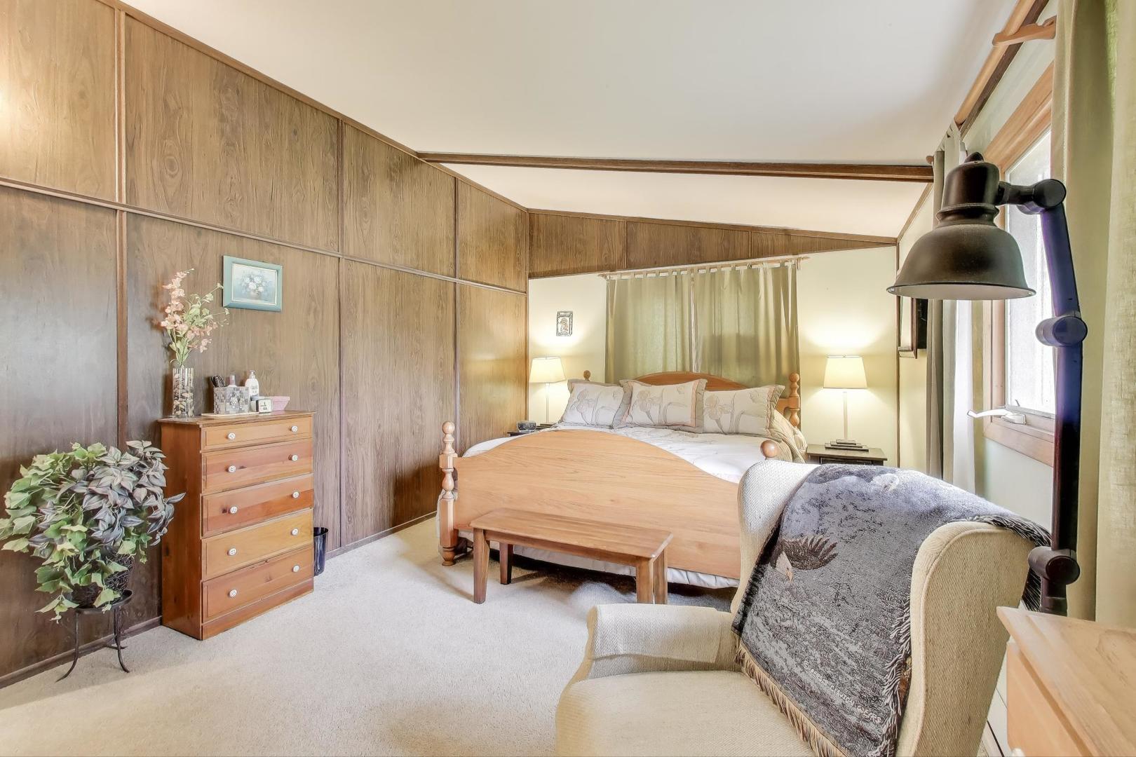 27809 S Will Center Road, Monee, IL 60449