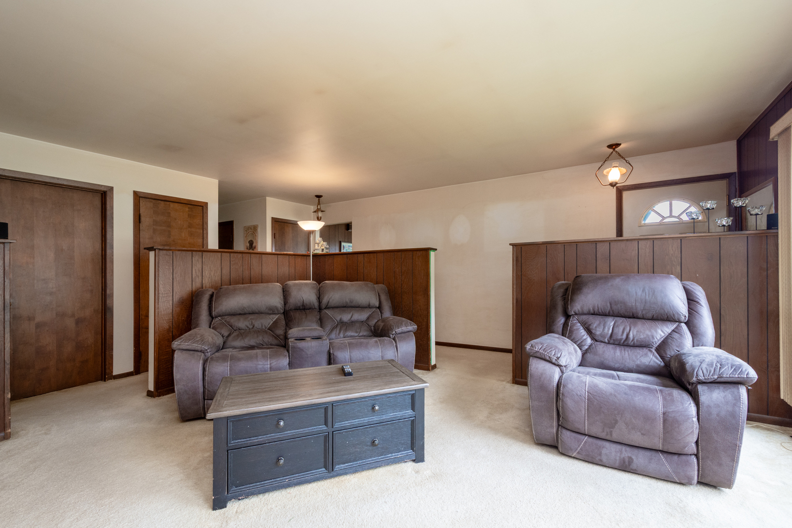 874 Hillandale Drive, Antioch, IL 60002