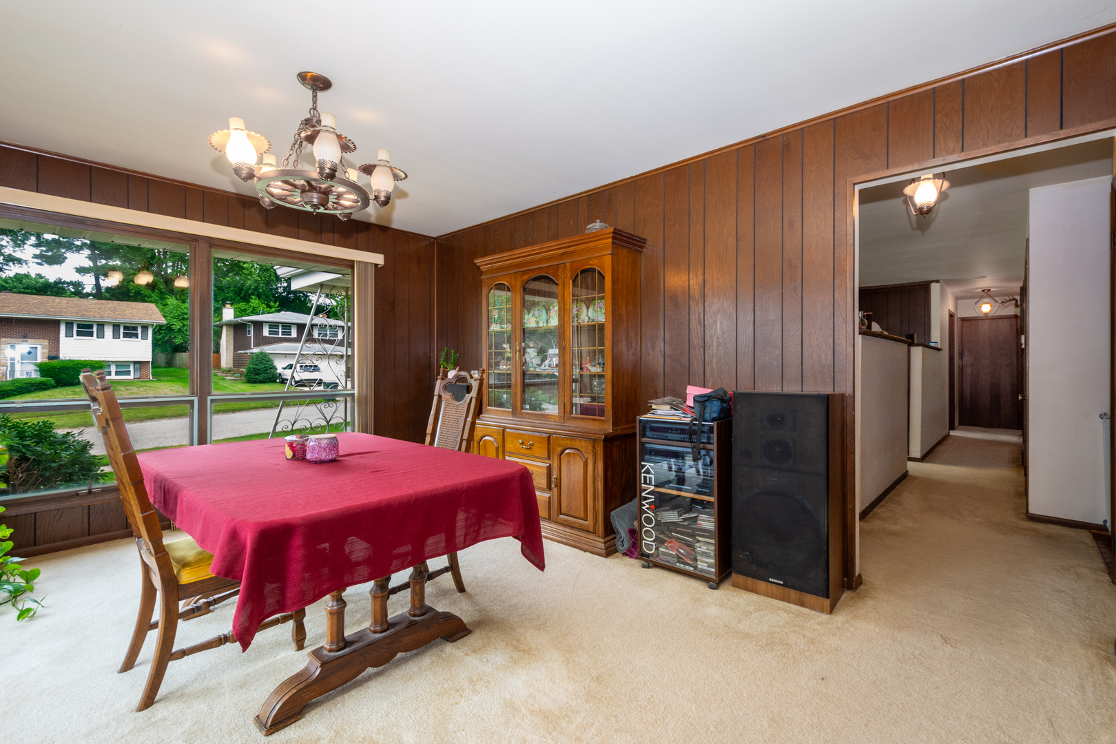 874 Hillandale Drive, Antioch, IL 60002