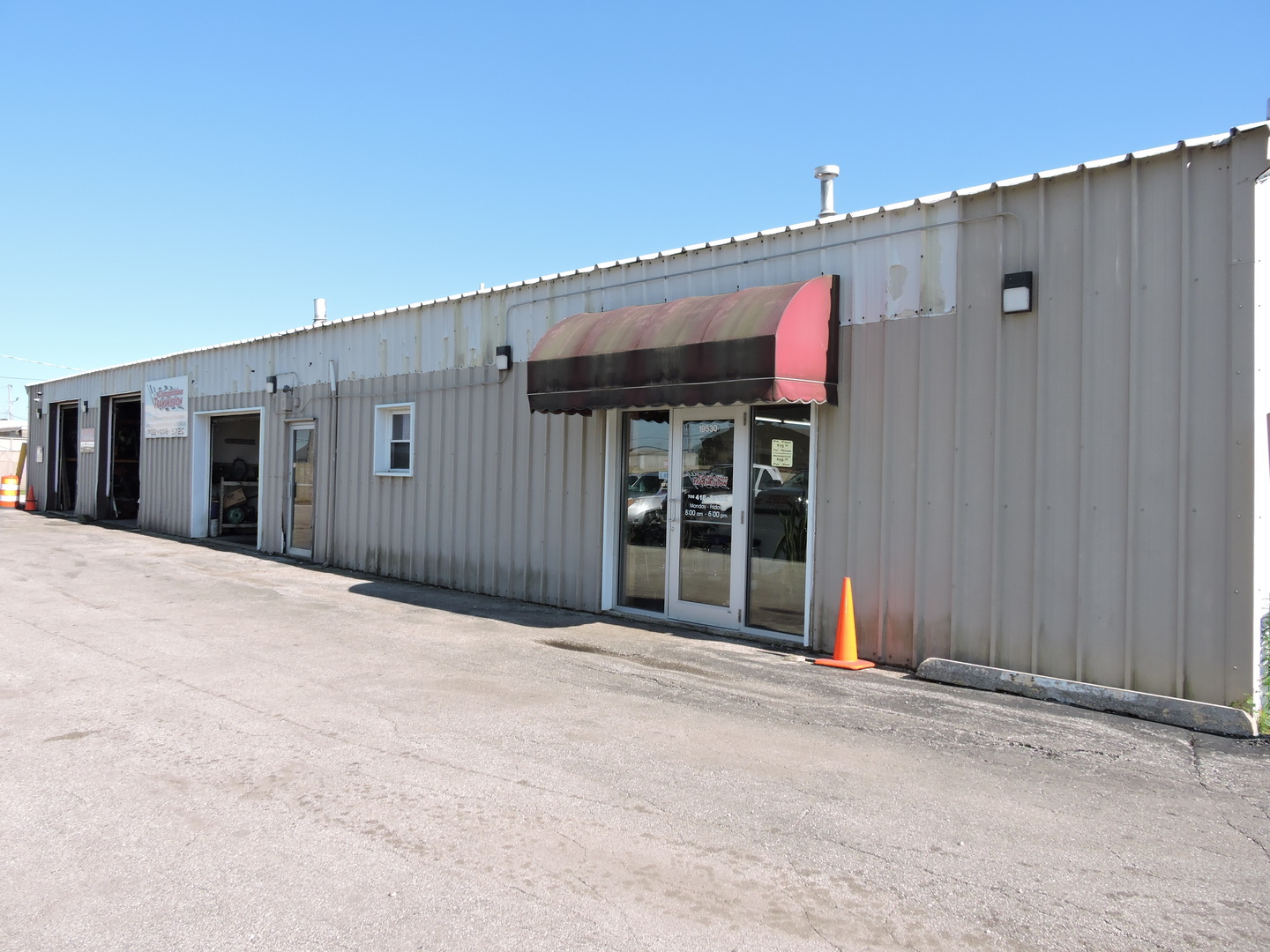 19530 Green Bay Avenue, Lynwood, IL 60411