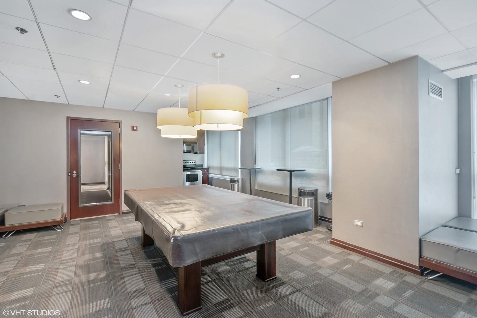 33 W Ontario Street #33i, Chicago, IL 60654