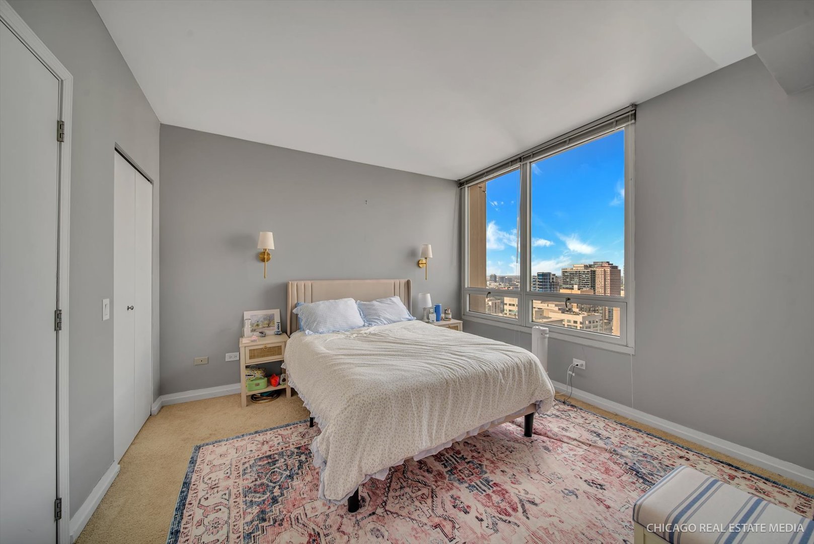 33 W Ontario Street #33i, Chicago, IL 60654