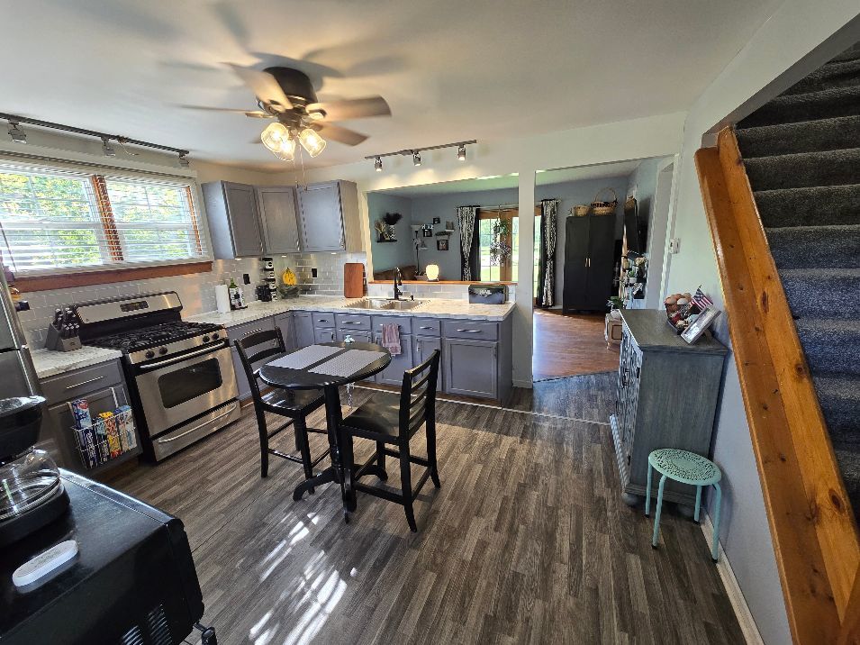 23751 S Loomis Street, Crete, IL 60417