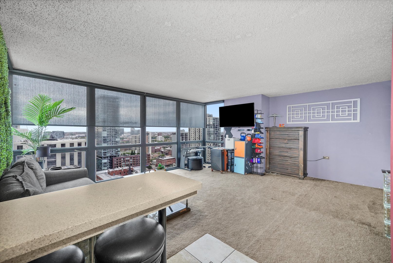 1122 N Clark Street #2202, Chicago, IL 60610