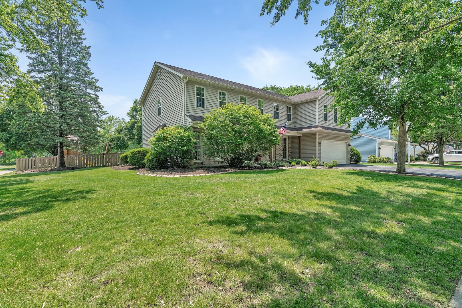 336 Brooklea Court, Naperville, IL 60565