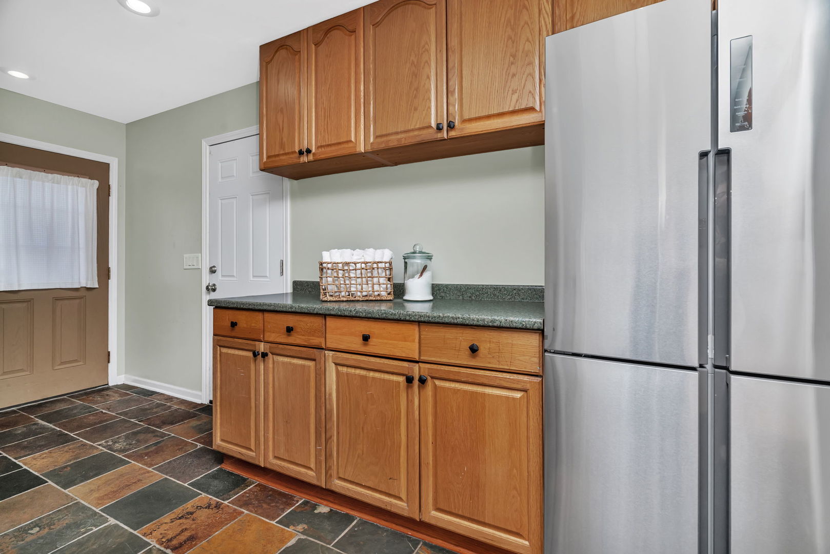 336 Brooklea Court, Naperville, IL 60565