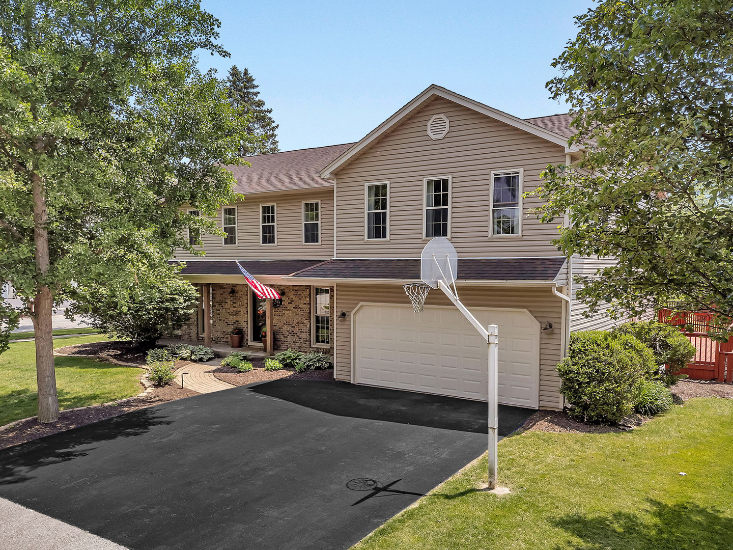336 Brooklea Court, Naperville, IL 60565