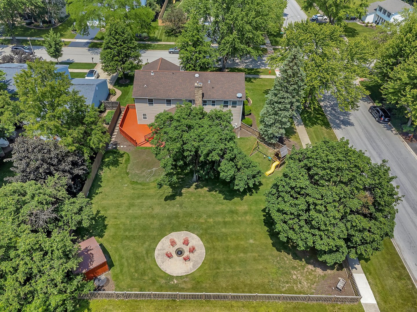 336 Brooklea Court, Naperville, IL 60565