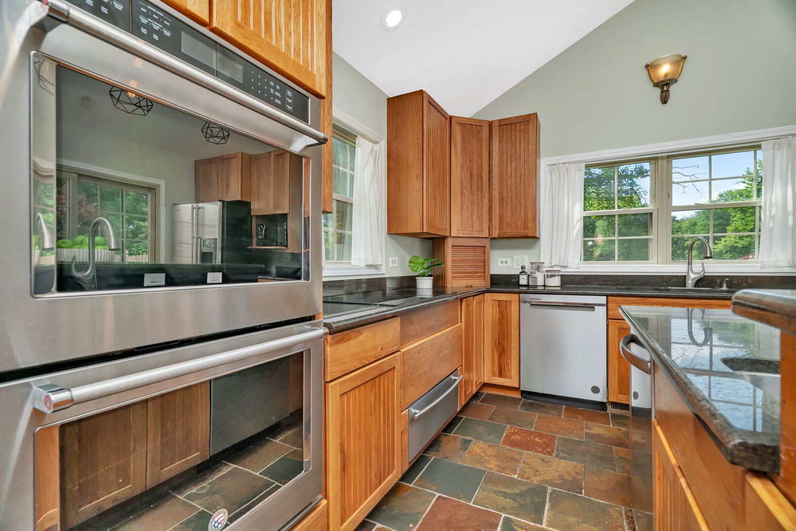 336 Brooklea Court, Naperville, IL 60565