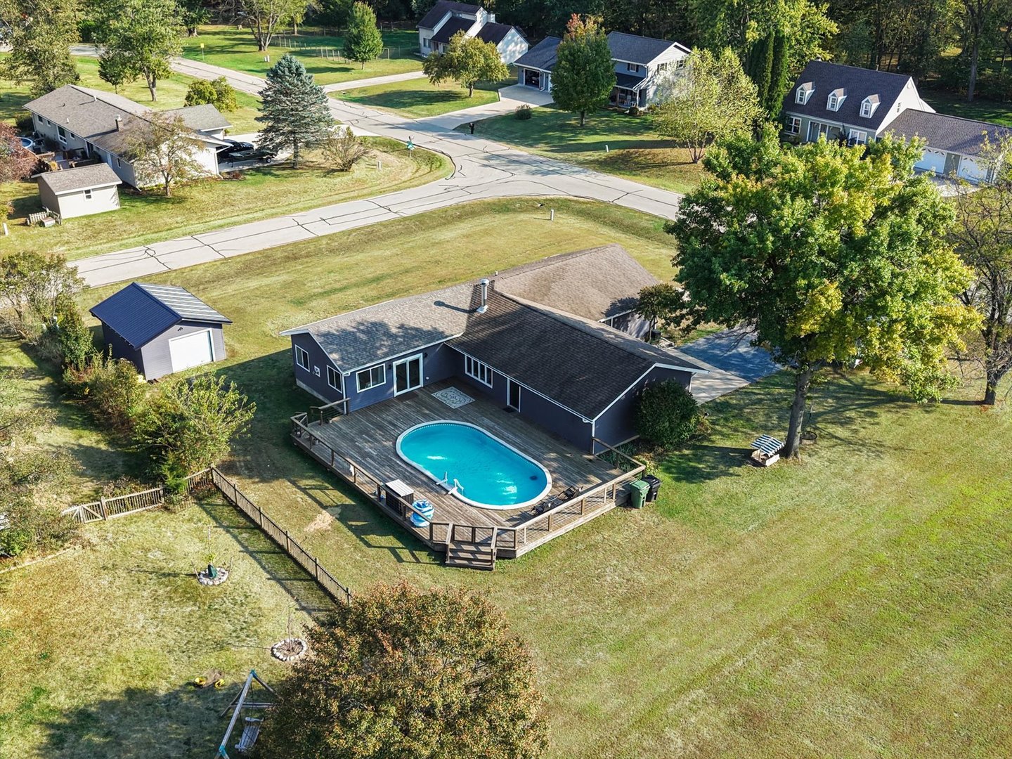 750 Forest Park Drive, Dixon, IL 61021