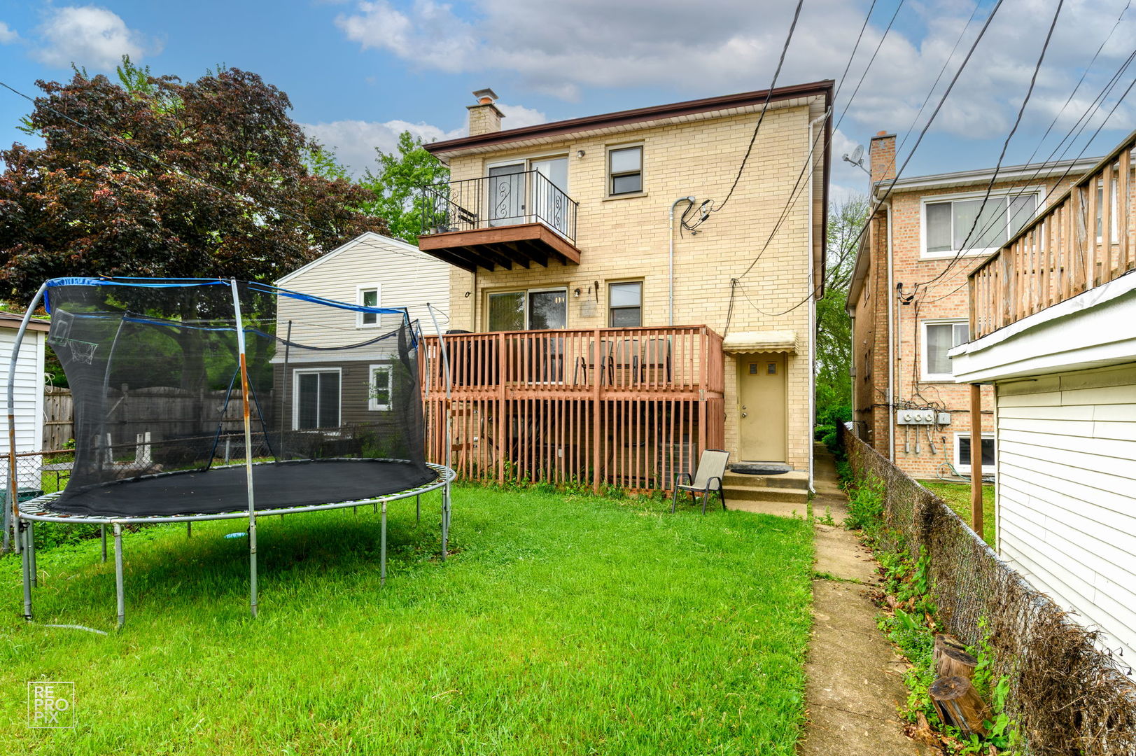 6519 W FOREST PRESERVE Avenue, Harwood Heights, IL 60706