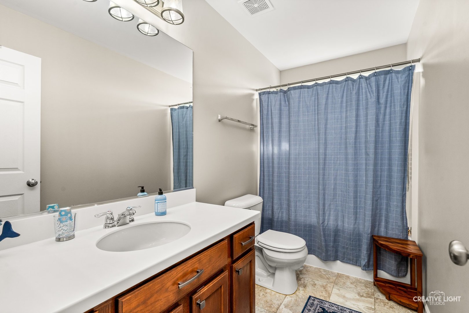 8115 Settlers Pond Way, Joliet, IL 60431