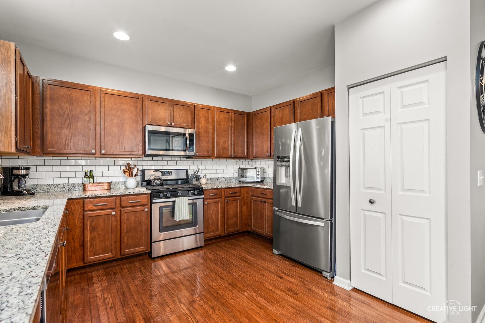 8115 Settlers Pond Way, Joliet, IL 60431