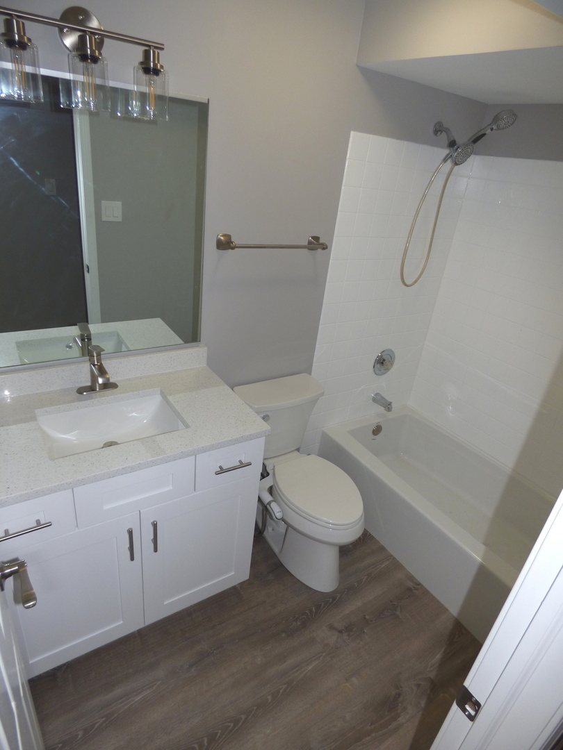 1333 E Evergreen Drive #7, Palatine, IL 60074