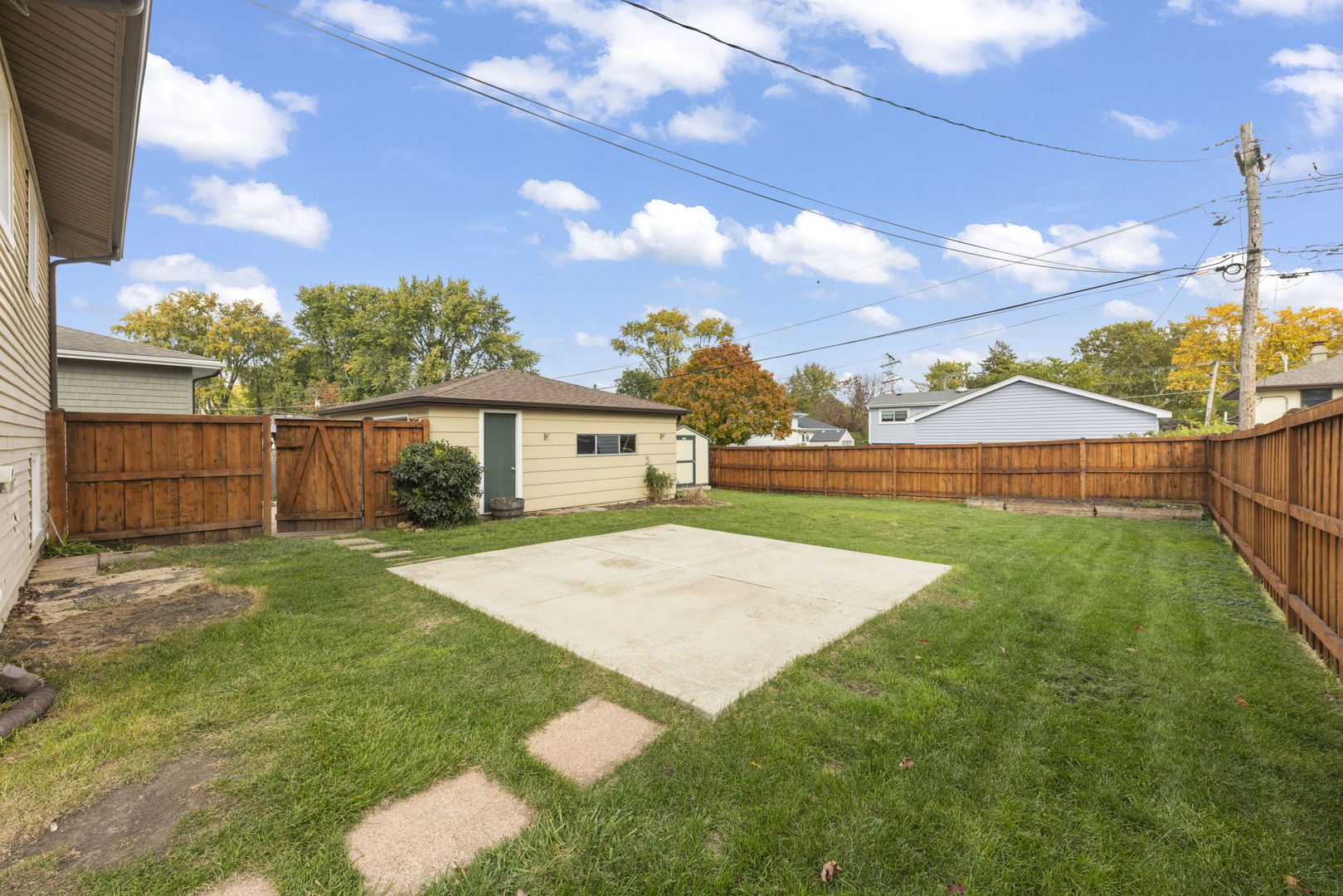 373 N Lombard Avenue, Lombard, IL 60148