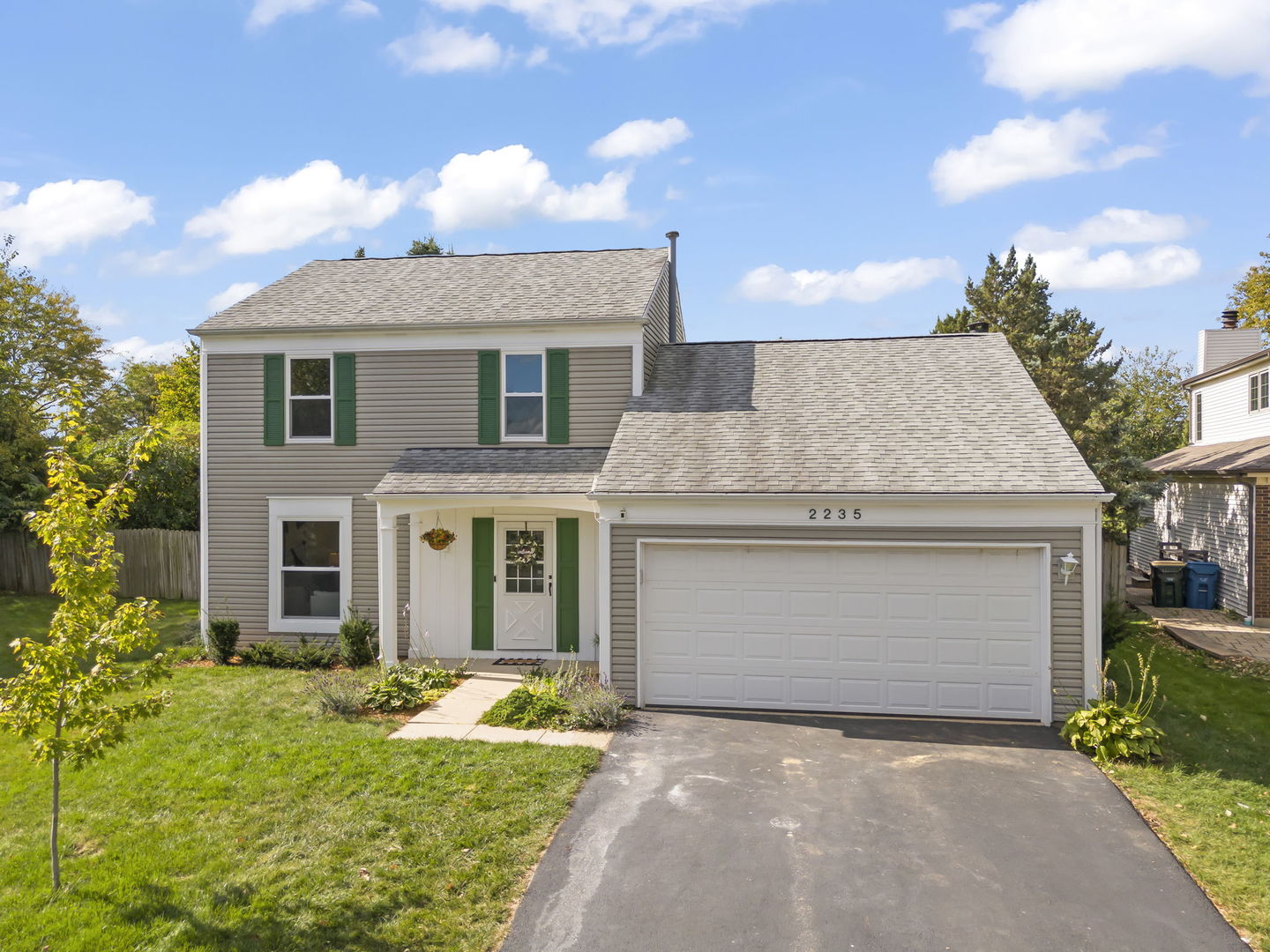 2235 Highfield Court, Aurora, IL 60504