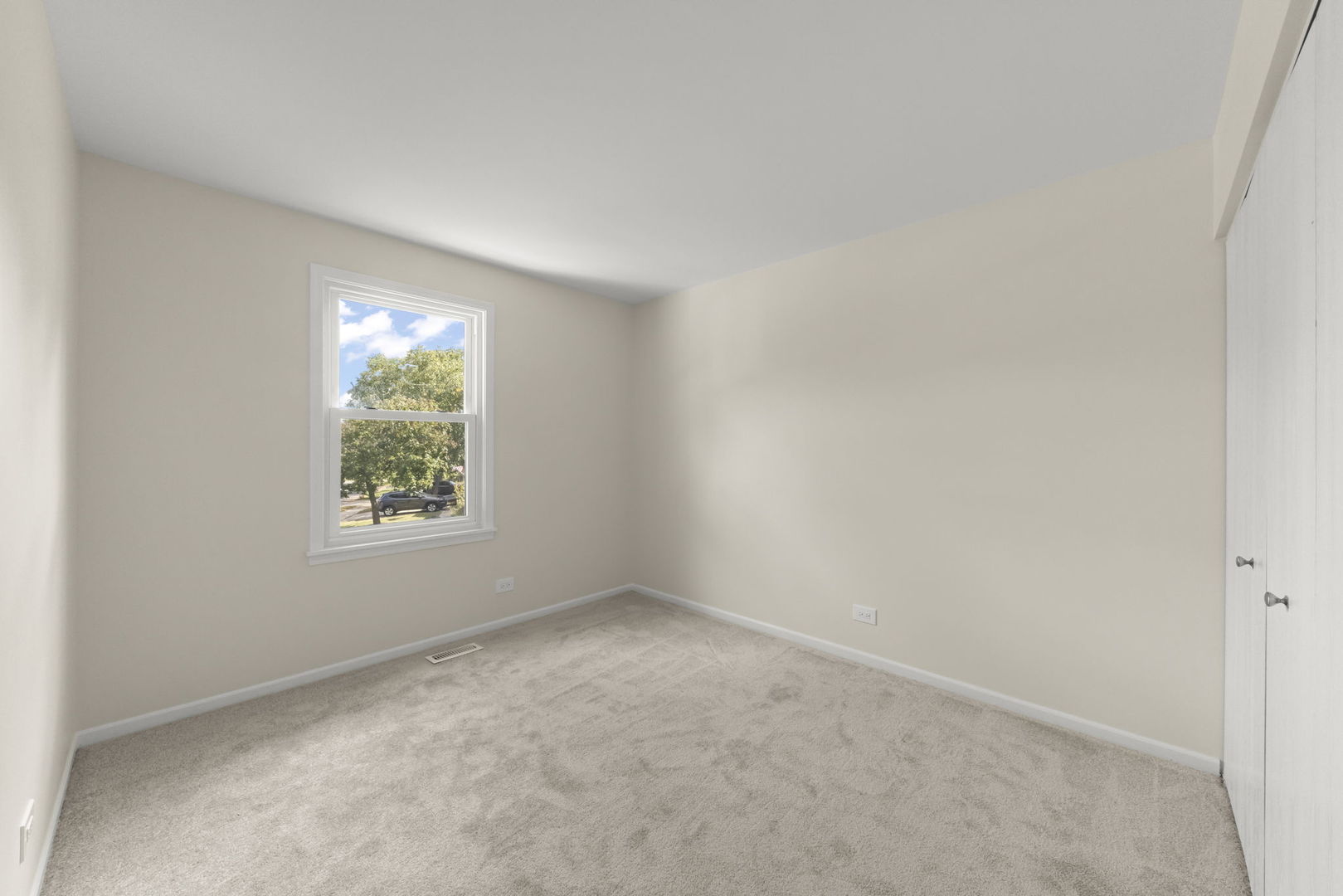2235 Highfield Court, Aurora, IL 60504