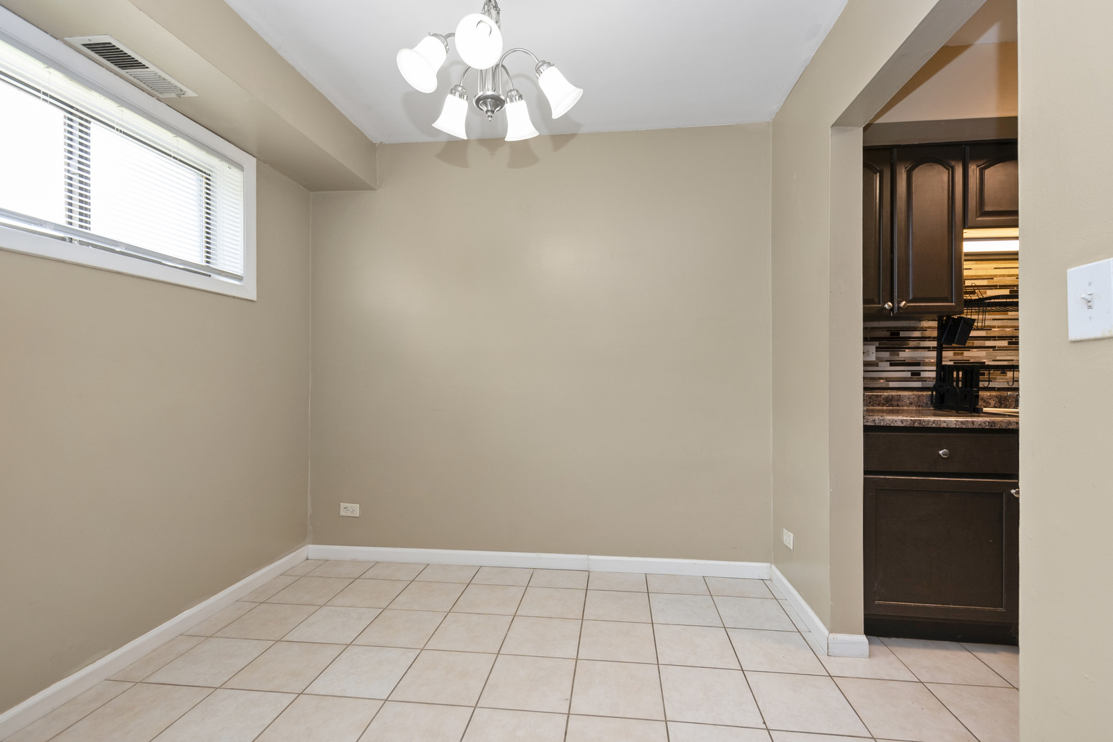 2214 Country Club Drive #2, Woodridge, IL 60517